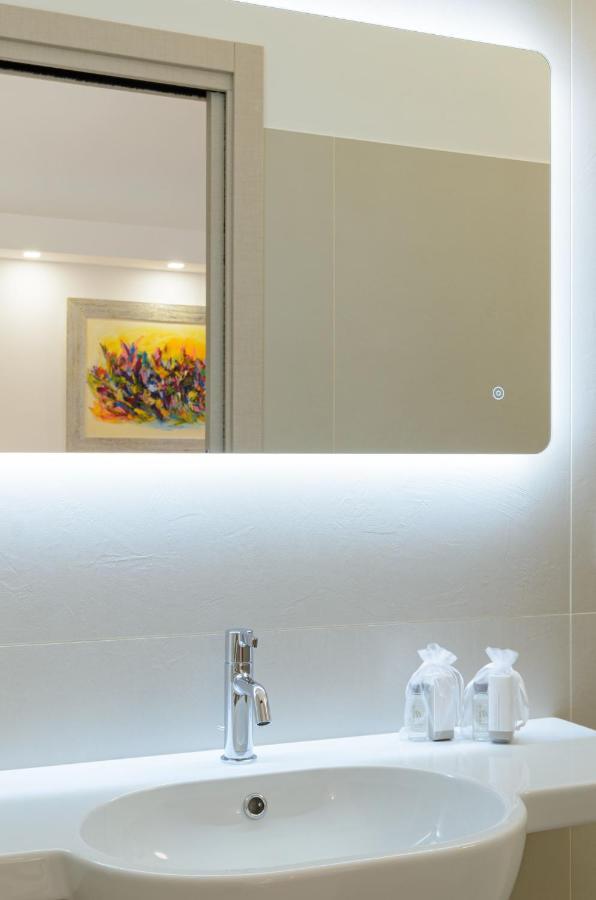 Ruffini Rooms Термоли Экстерьер фото