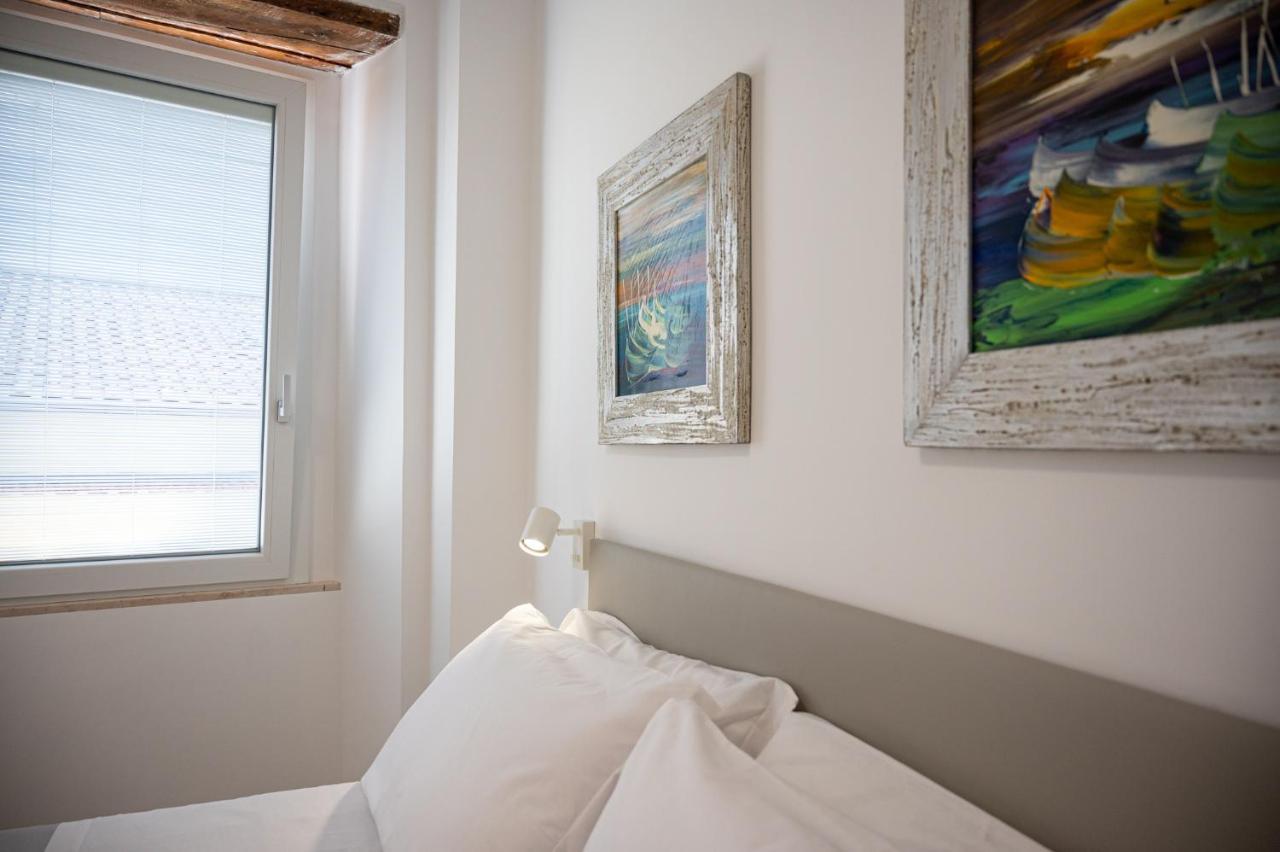 Ruffini Rooms Термоли Экстерьер фото