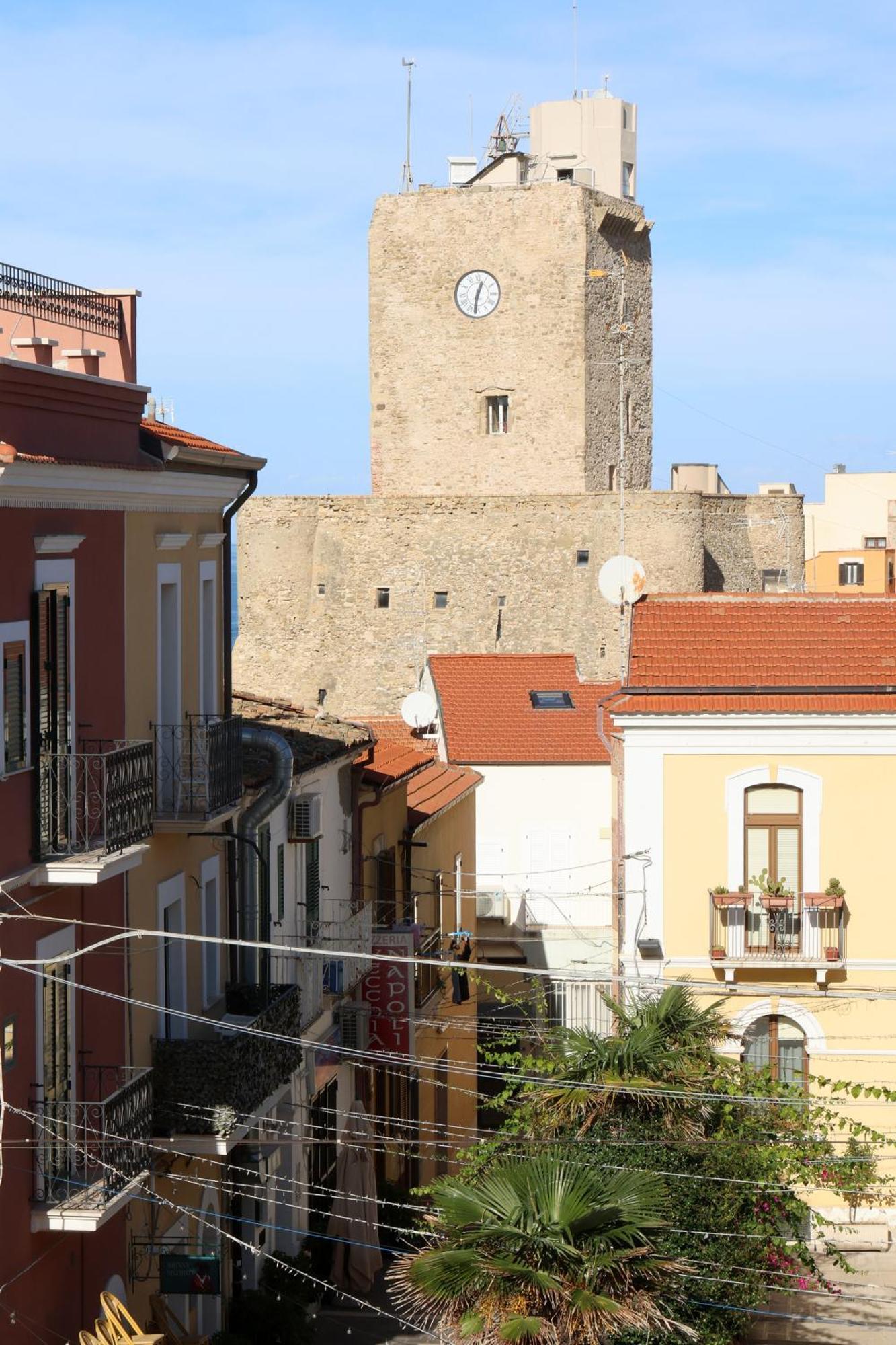 Ruffini Rooms Термоли Экстерьер фото