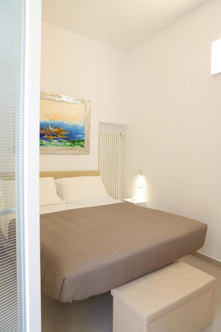 Ruffini Rooms Термоли Экстерьер фото