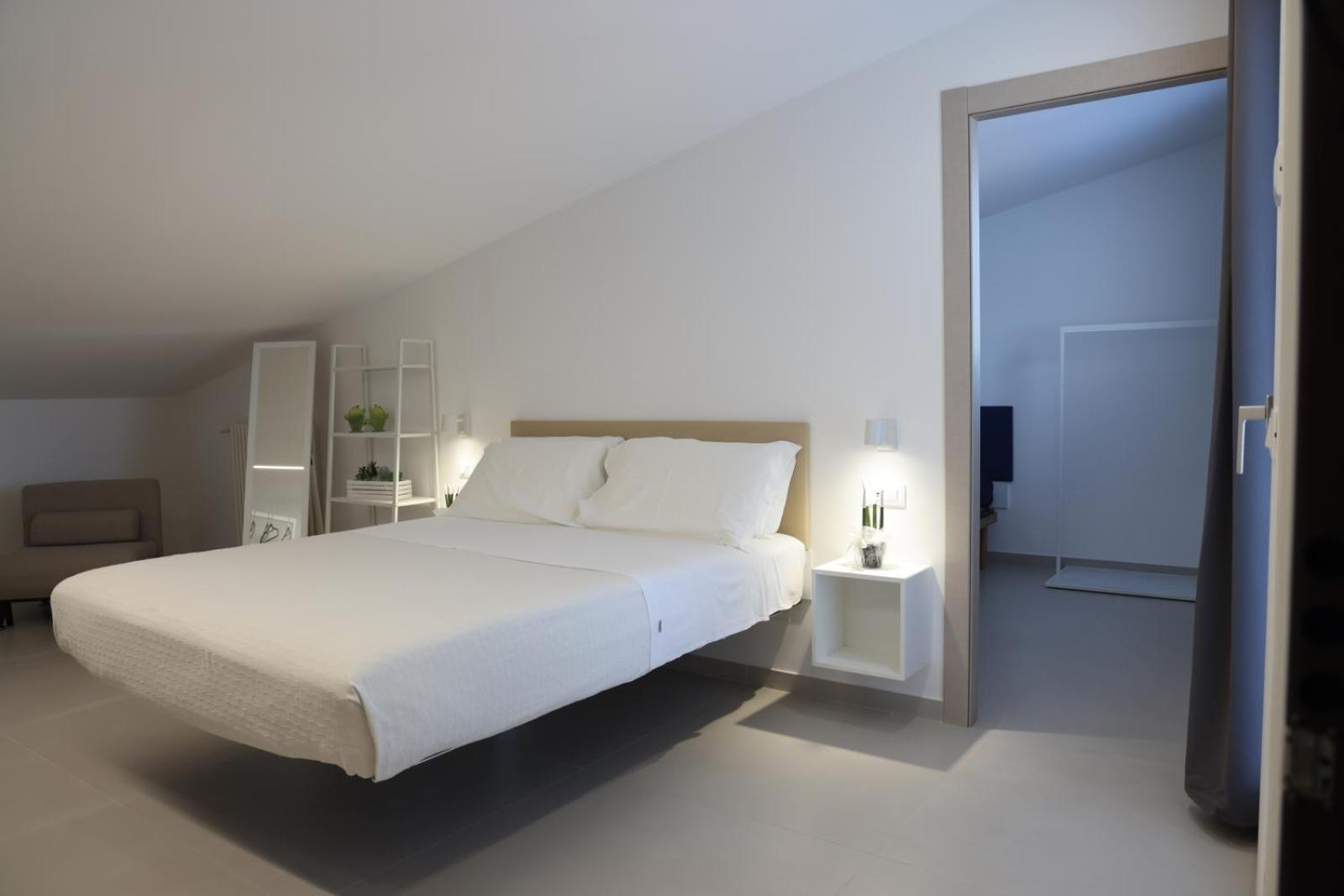 Ruffini Rooms Термоли Экстерьер фото