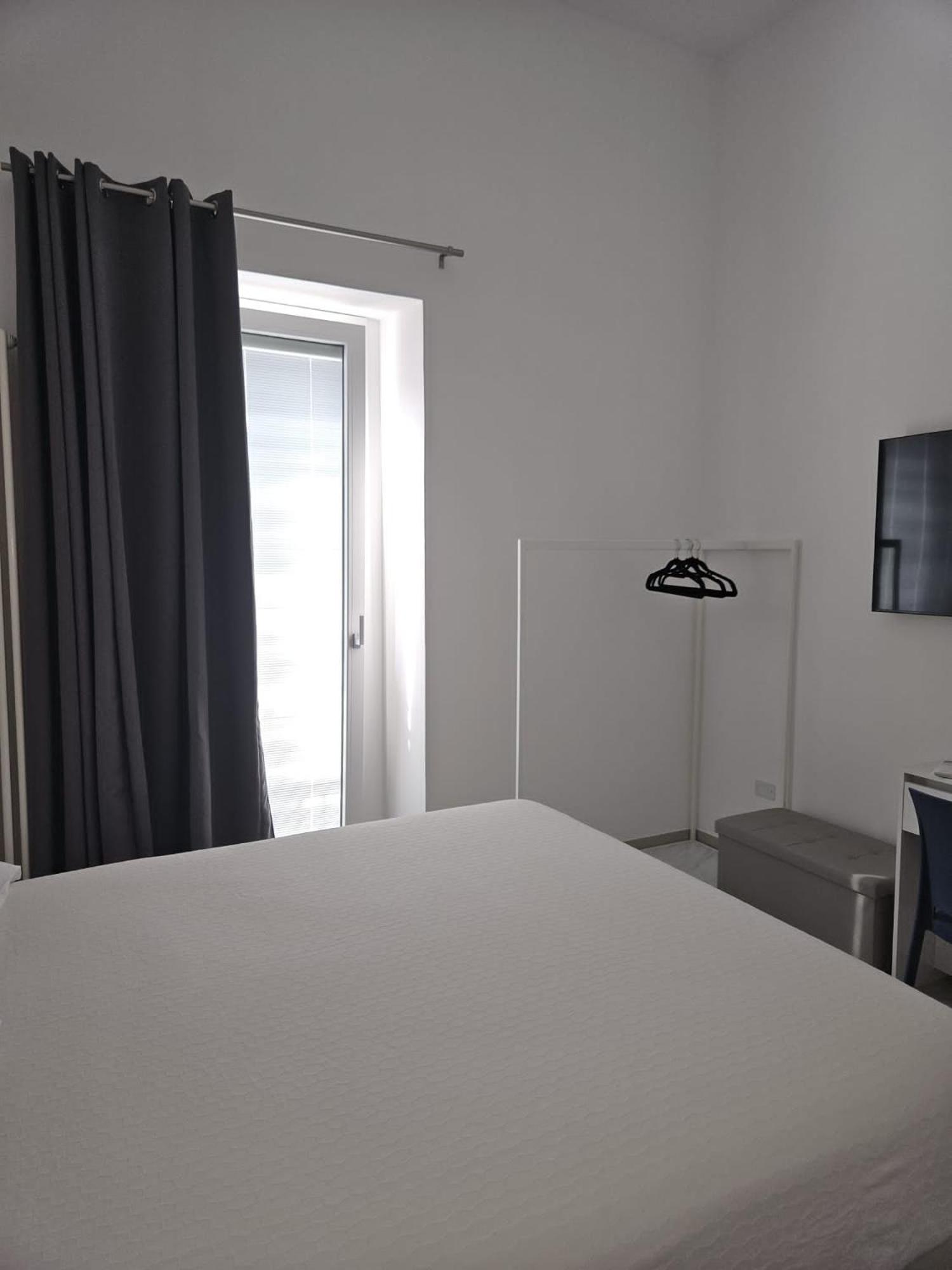 Ruffini Rooms Термоли Экстерьер фото