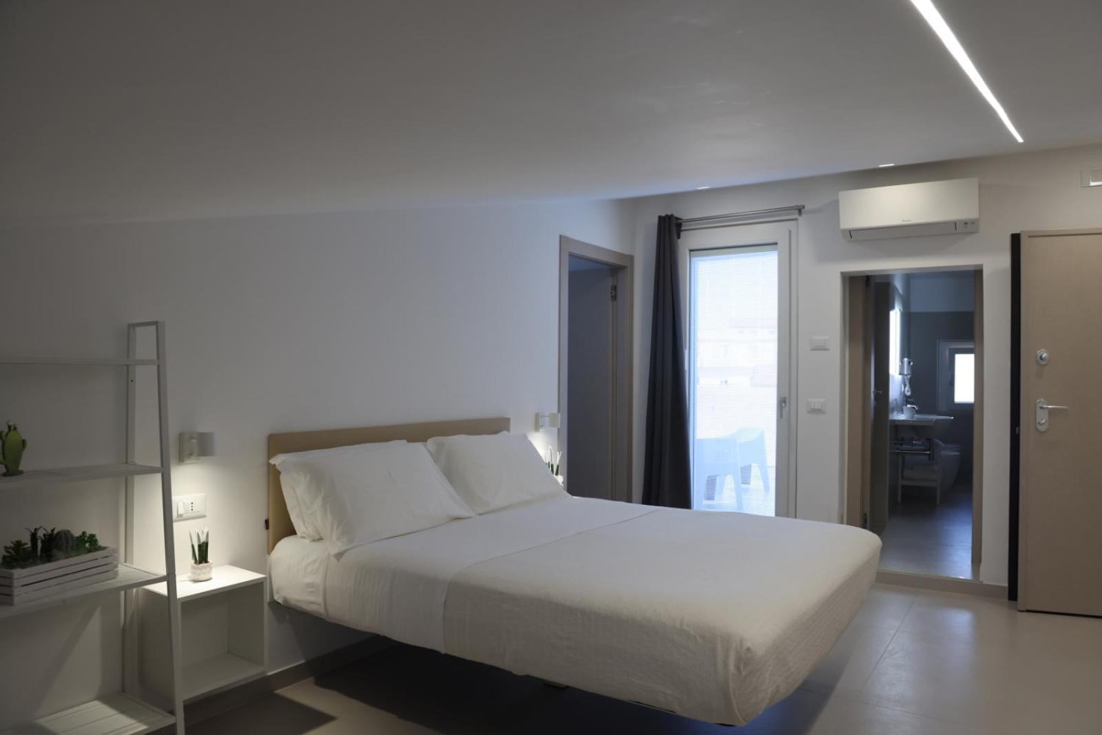 Ruffini Rooms Термоли Экстерьер фото