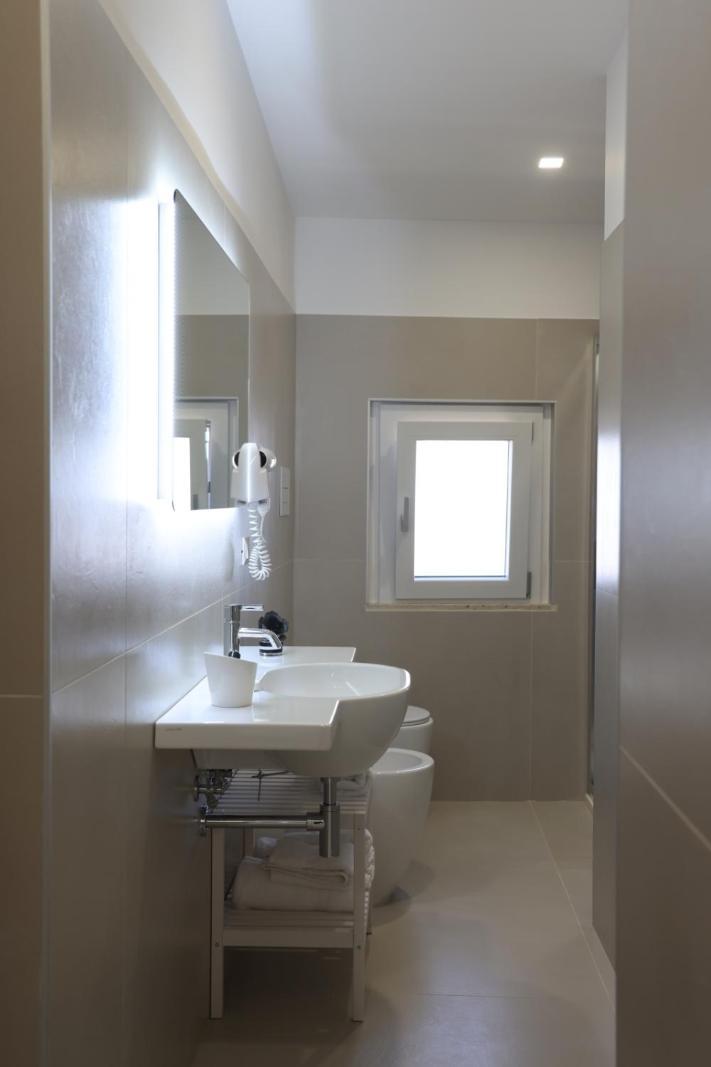 Ruffini Rooms Термоли Экстерьер фото