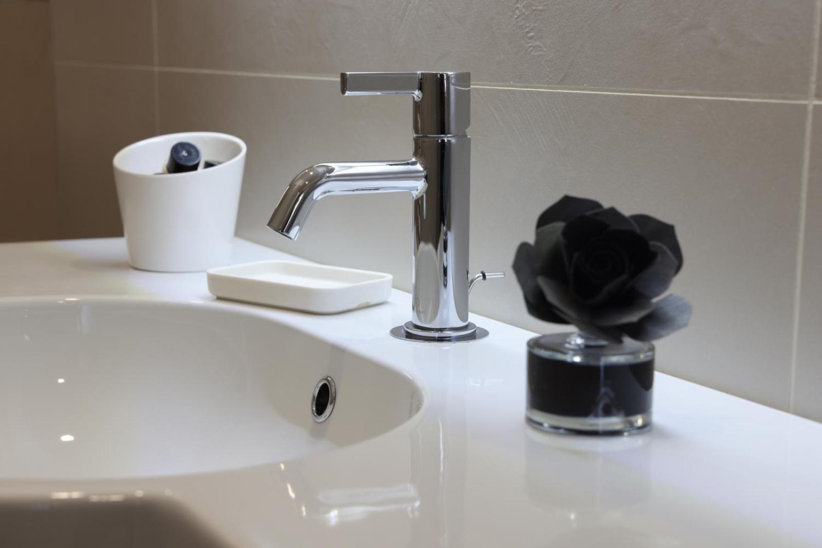 Ruffini Rooms Термоли Экстерьер фото