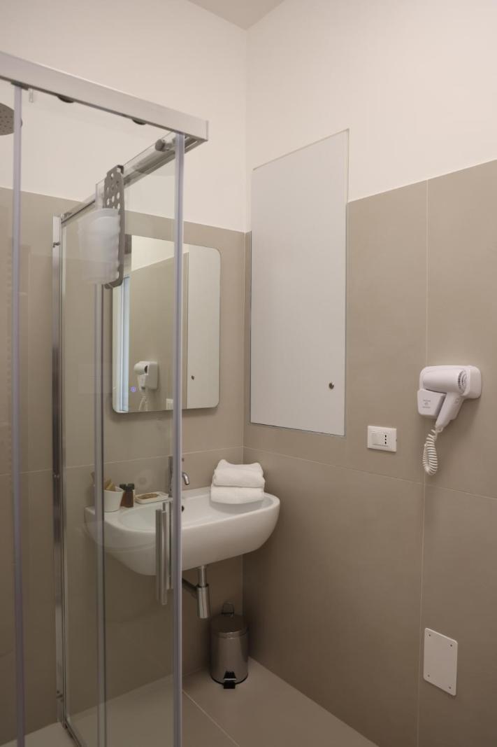 Ruffini Rooms Термоли Экстерьер фото